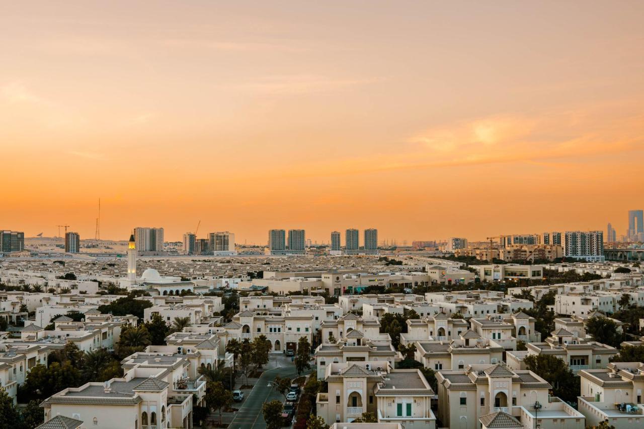 Resivation Hotel Dubai Bagian luar foto
