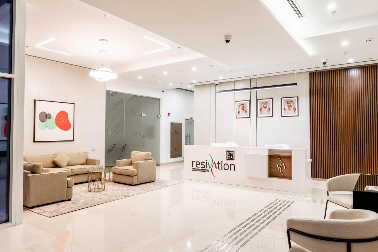 Resivation Hotel Dubai Bagian luar foto