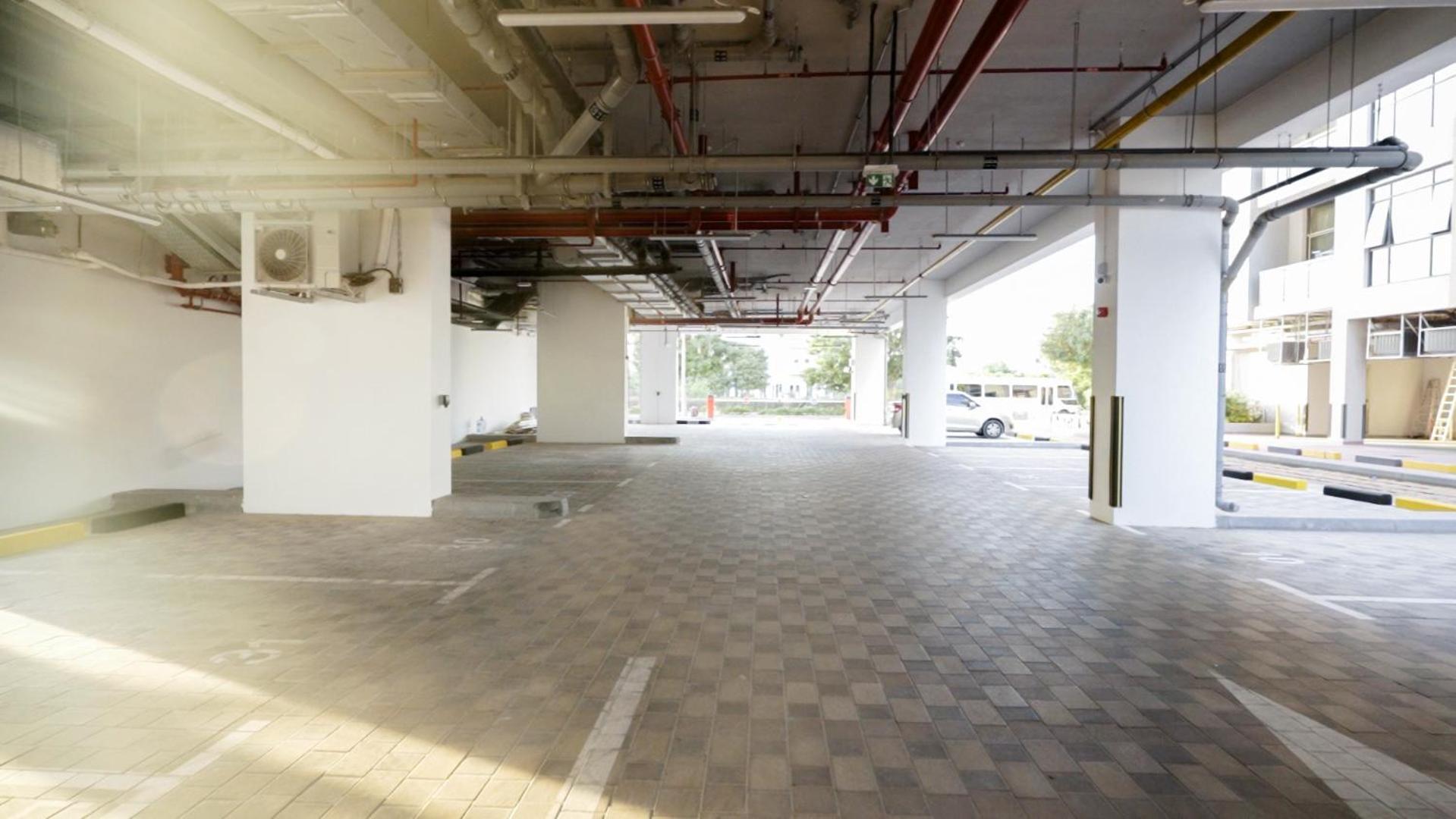 Resivation Hotel Dubai Bagian luar foto